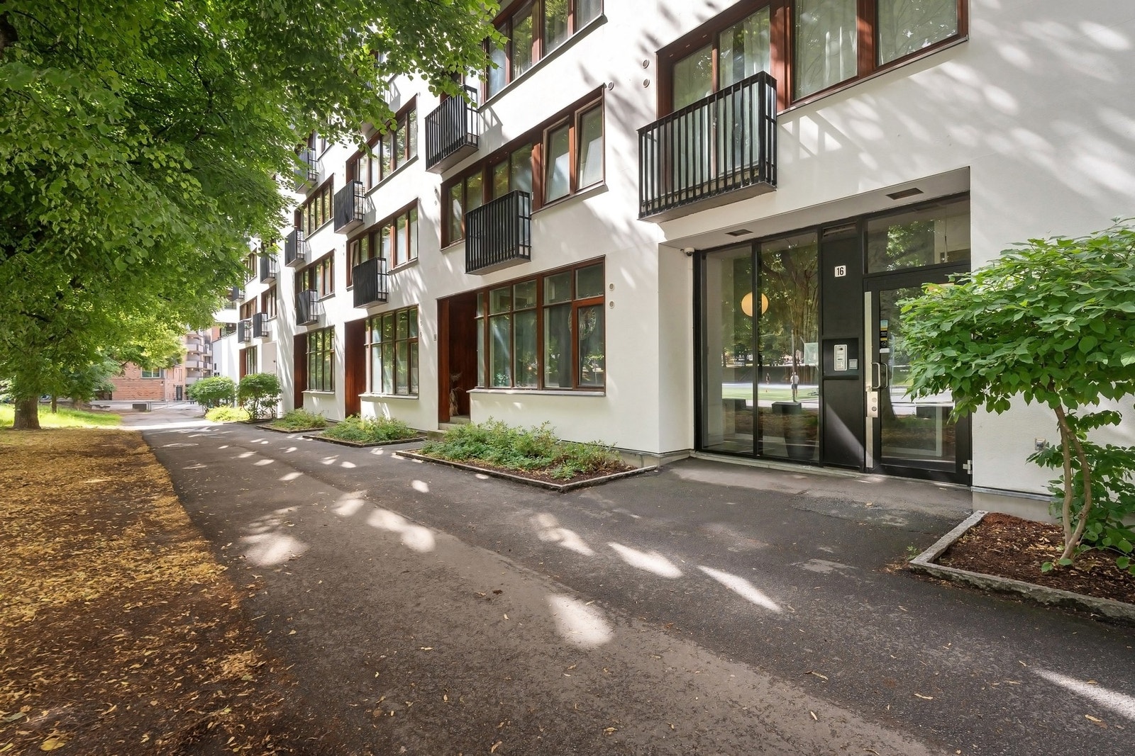 Inngangspartiet til Lille Bislett 16. Galleribilde