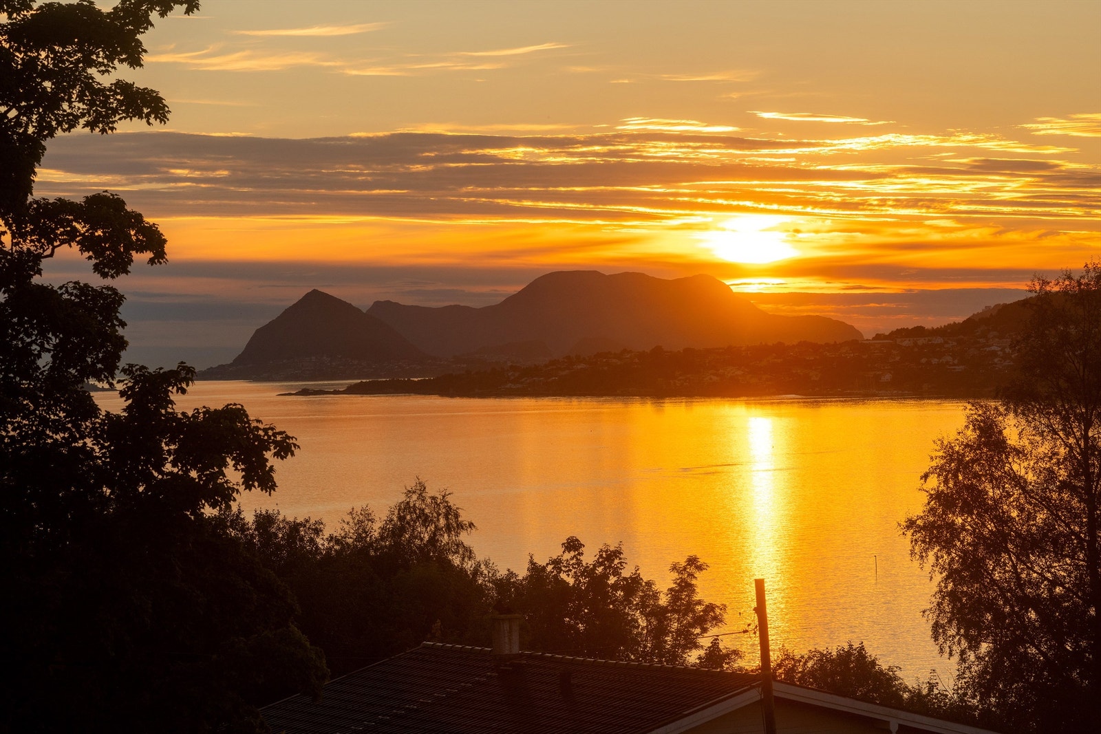Flott solnedgang i vest Galleribilde