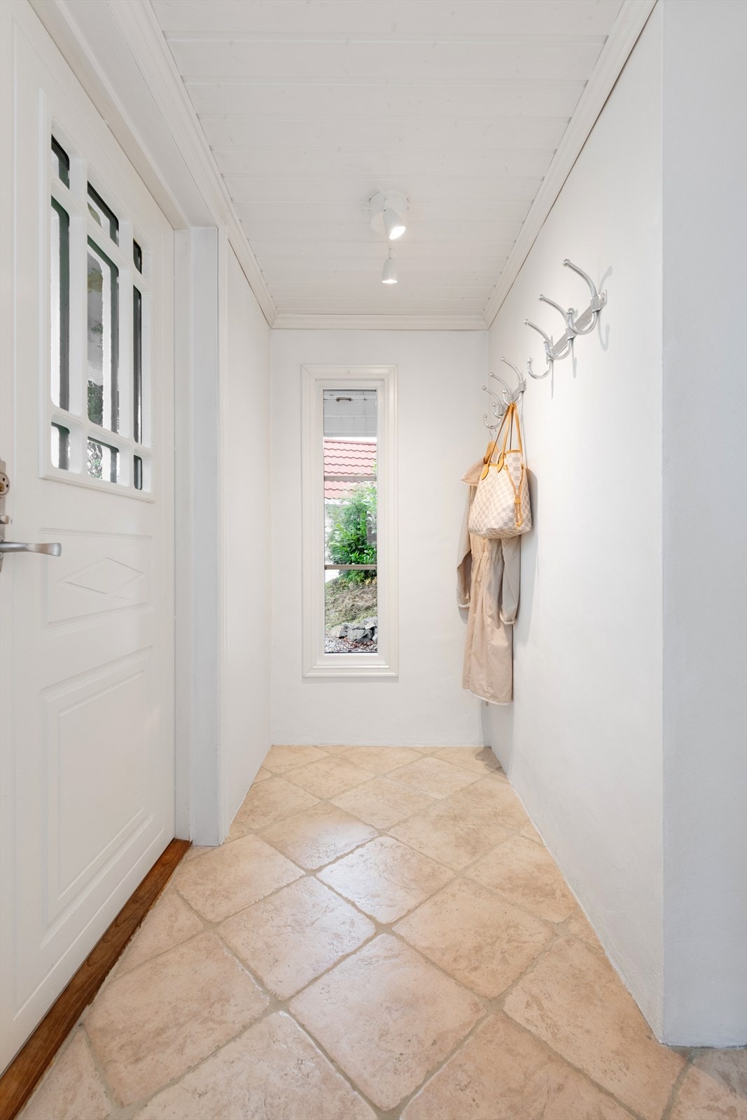 Entre/inngangsparti i underetasjen Galleribilde