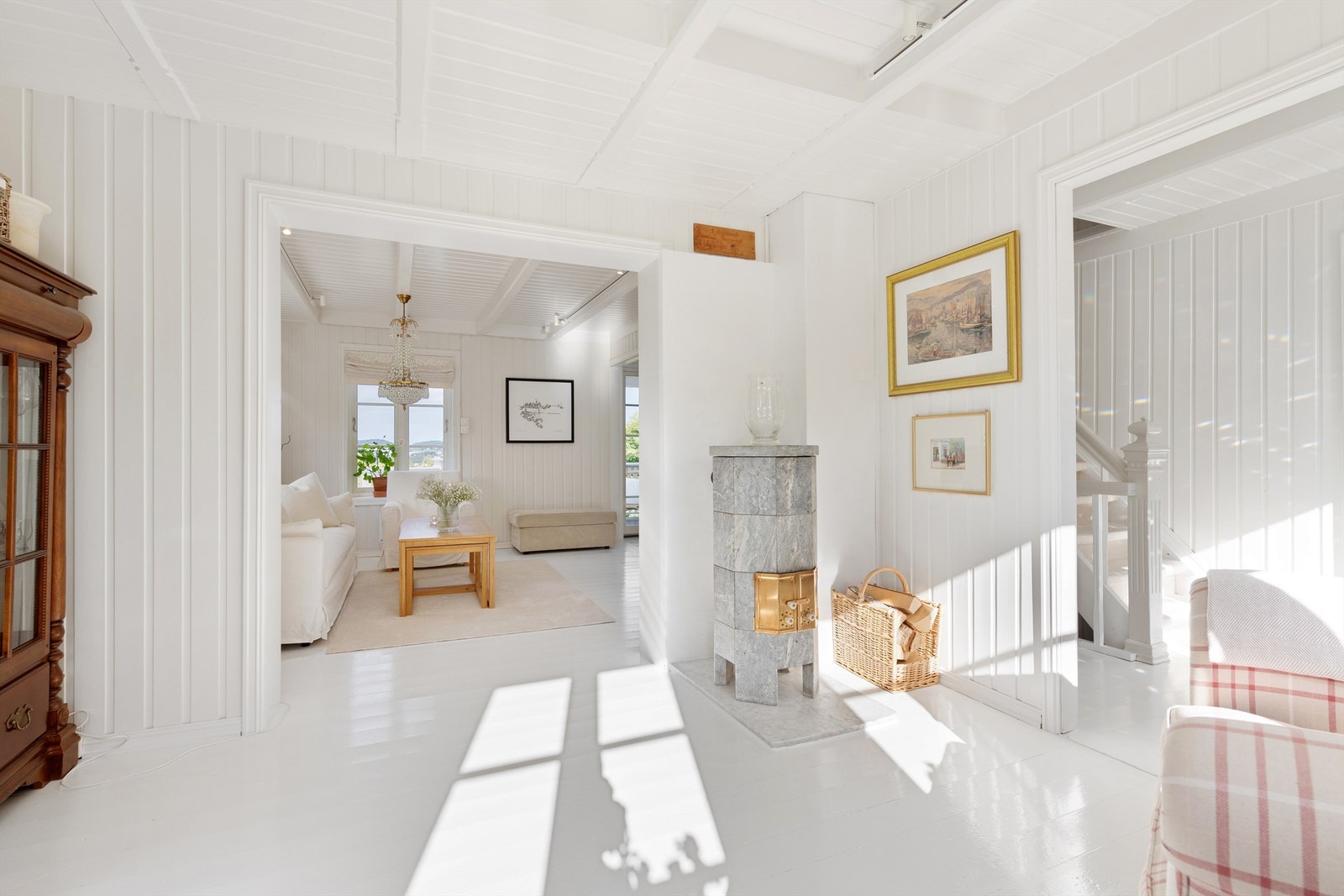 Klebersteinovn i stue fra 2023 Galleribilde