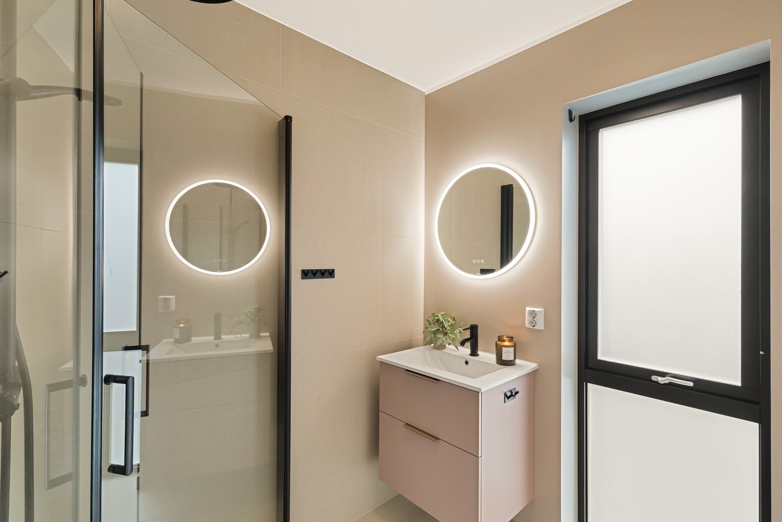 - Et lekker og delikat baderom - Galleribilde