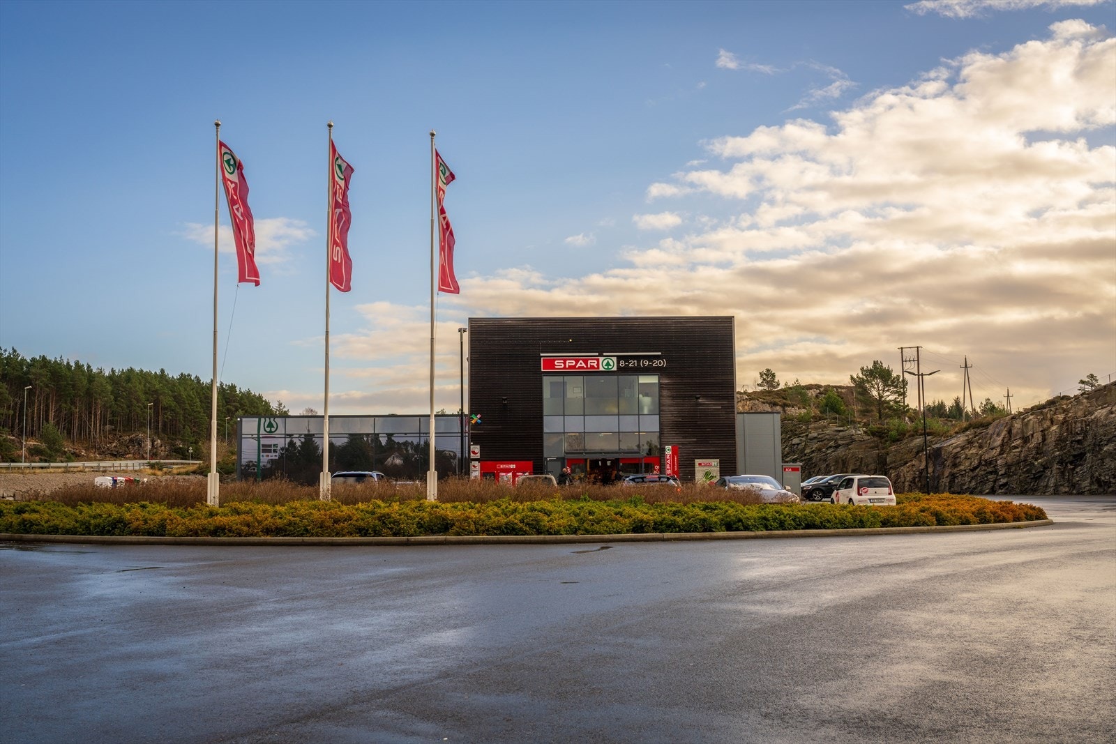 - 3 min kjøring til Spar Steinsland - Galleribilde