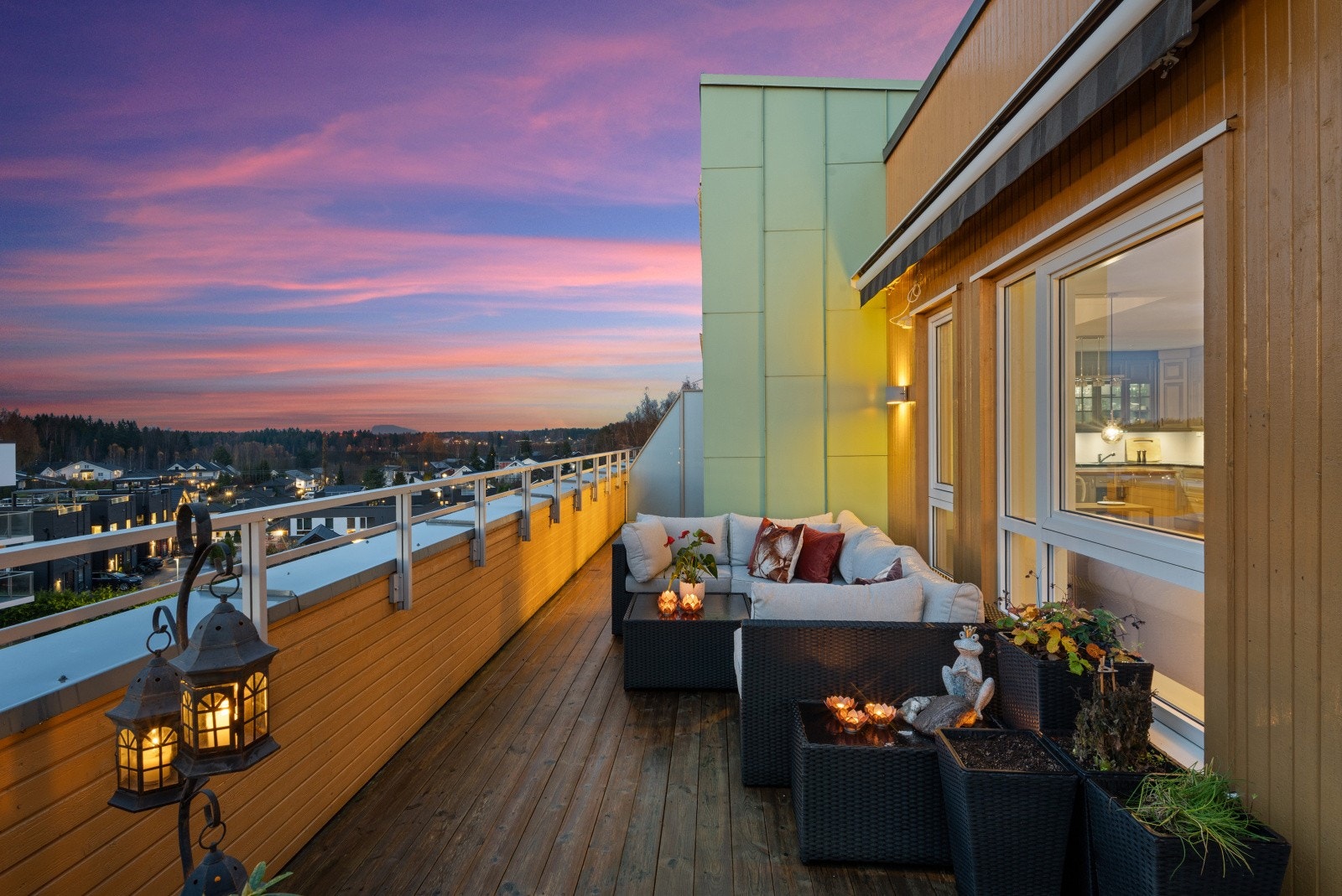 Her kan kveldssolen nytes. Galleribilde