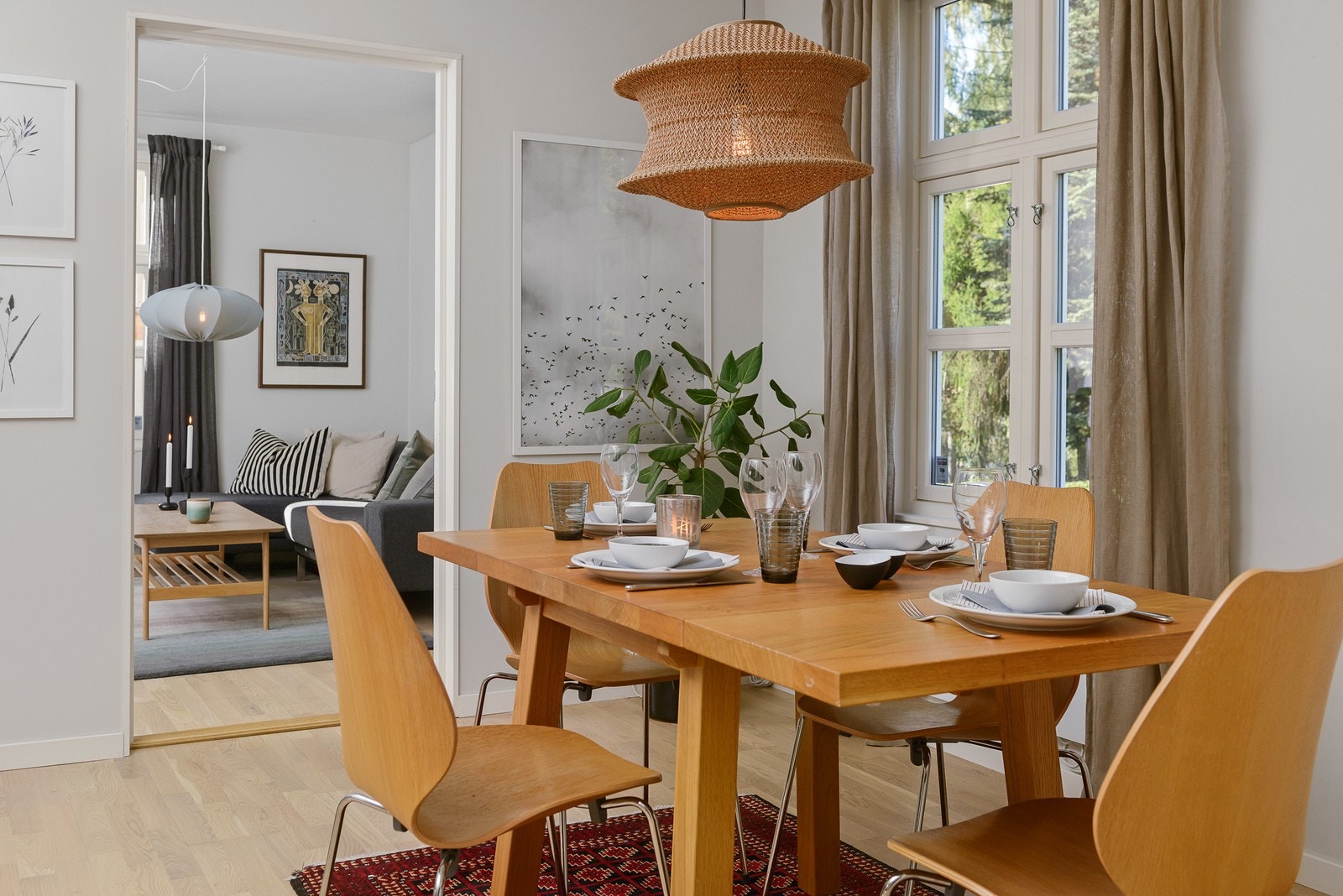 Klassisk byleilighet i sentrum. Galleribilde