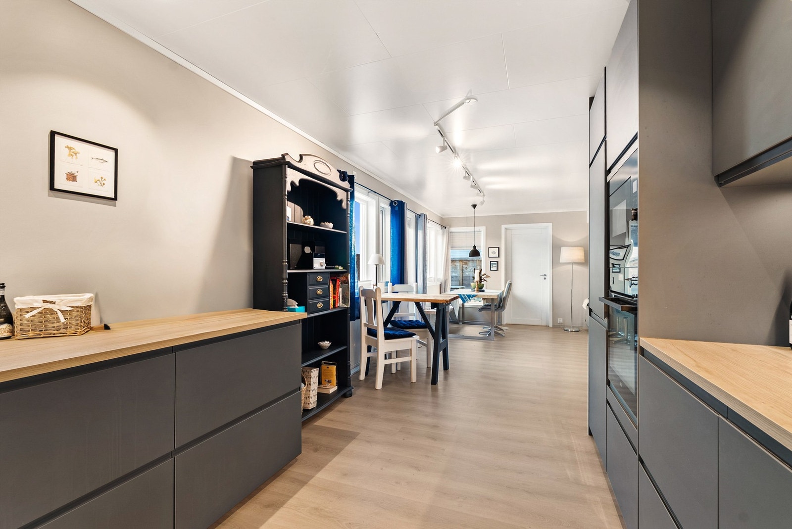 Kjøkken. Galleribilde