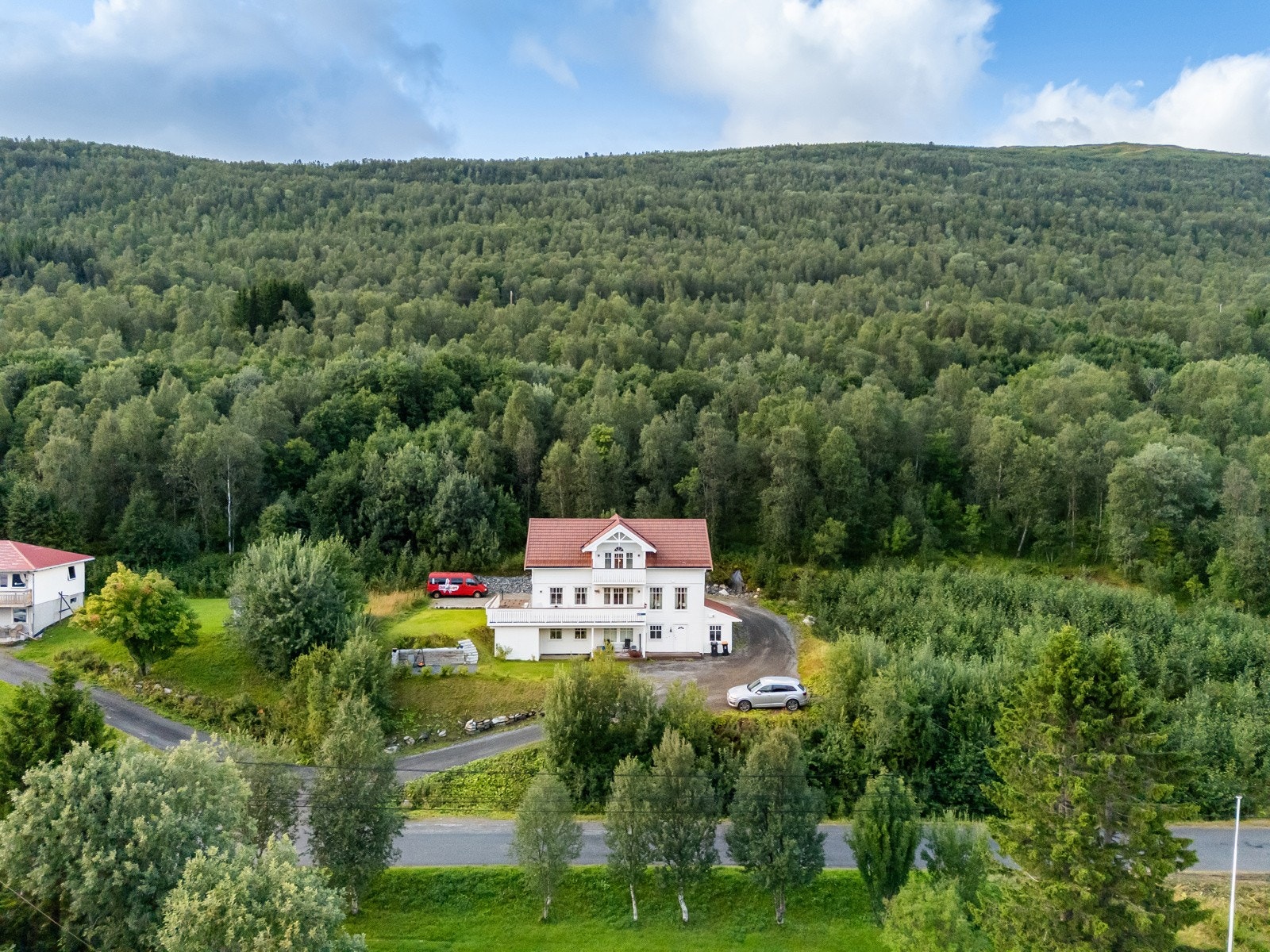 Nært havet, fjellet og det du ellers trenger i hverdagen
