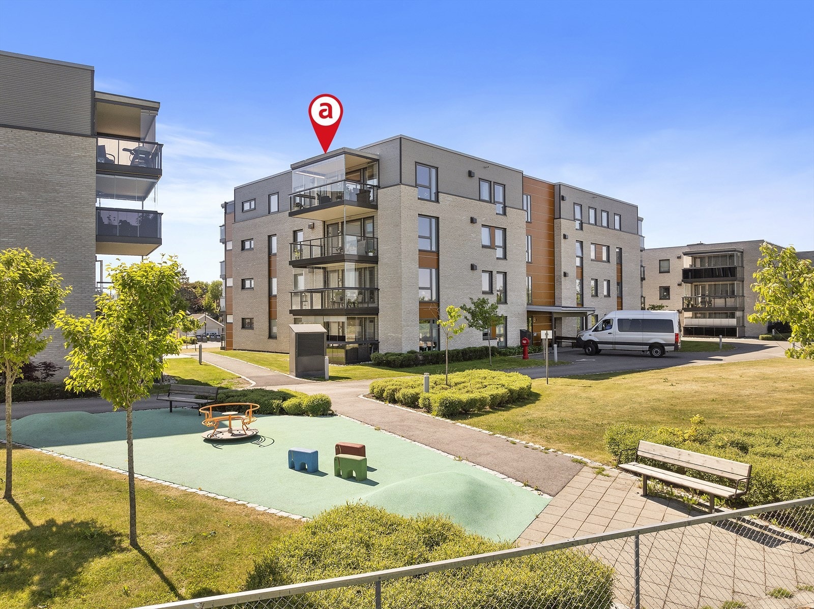 Velkommen til Frøystadveien 6 - Pen 3 roms leilighet i 4.etasje med innglasset veranda. Galleribilde