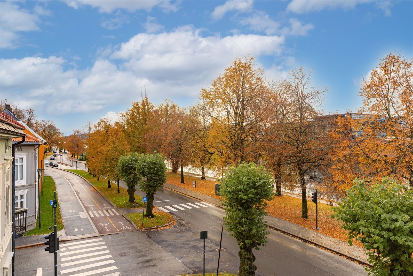 Flott utsikt mot Drammenselva. Galleribilde