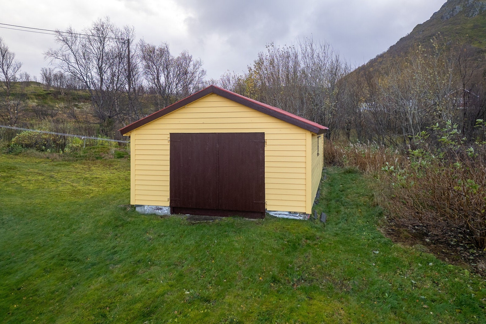 Garasjen har et areal på ca. 38 m² BRA-e. Galleribilde