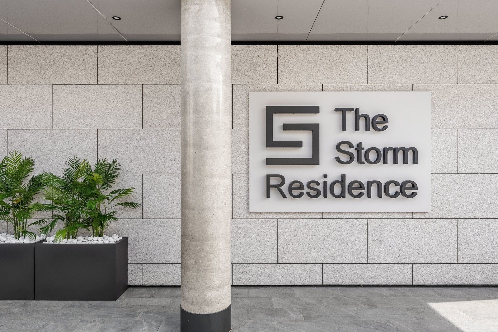 Med leiligheten følger garasjeplass og bod i parkeringskjeller. Galleribilde