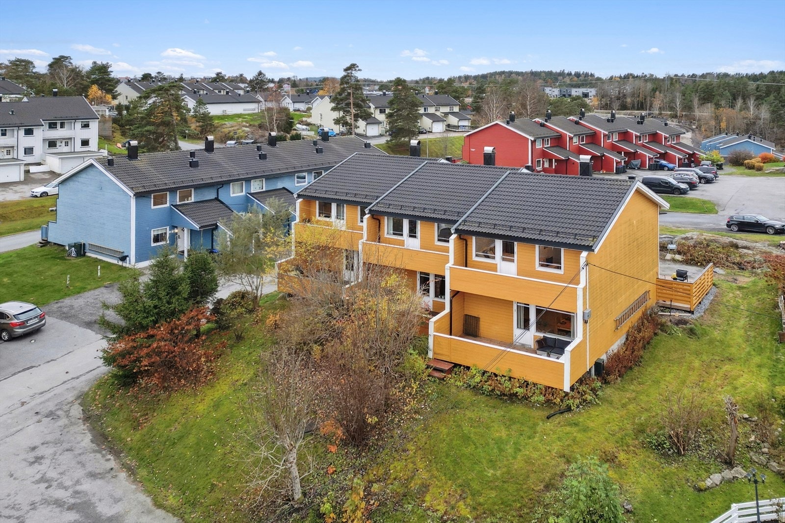 Her har man en ettertraktet beliggenhet på enden, i et familievennlig og populært område. Galleribilde