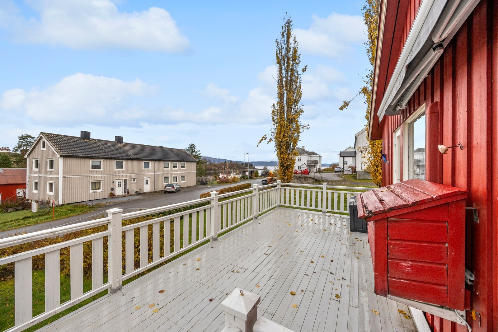 Det er god plass til utemøblement Galleribilde