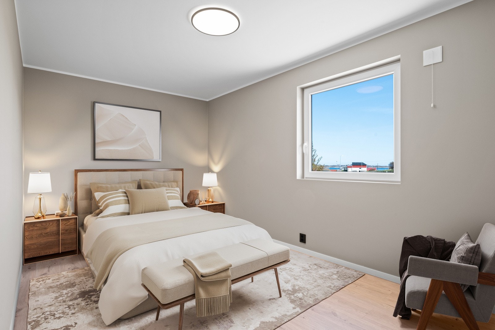 Boligen har alt i alt seks soverom, hvorav fire ligger i første etasje (Illustrert møblering) Galleribilde