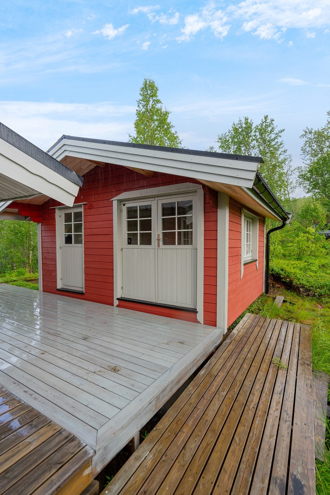 Flott uthus i tilknytning fritidsboligen. Galleribilde