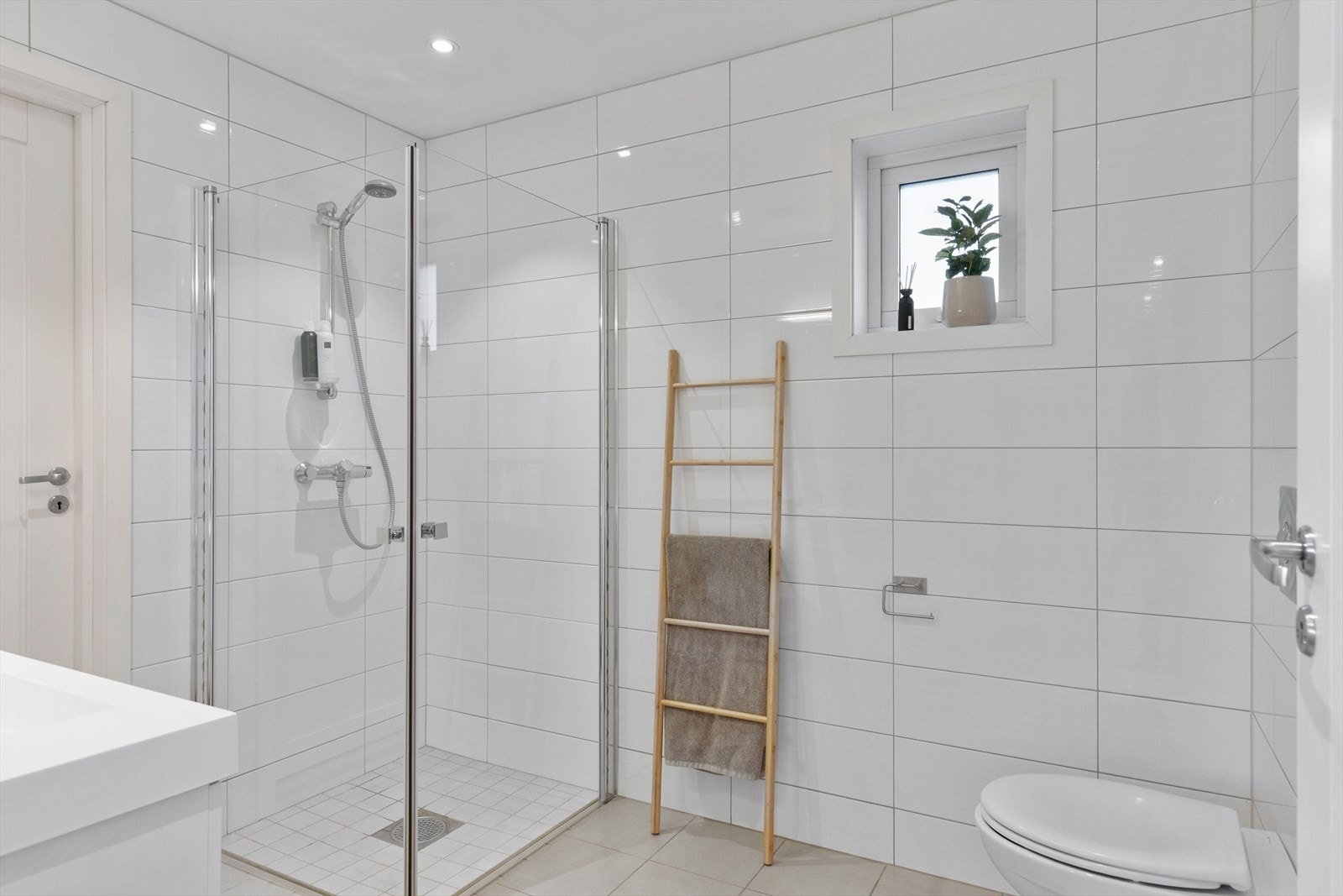 Bad 1. etasje. Galleribilde