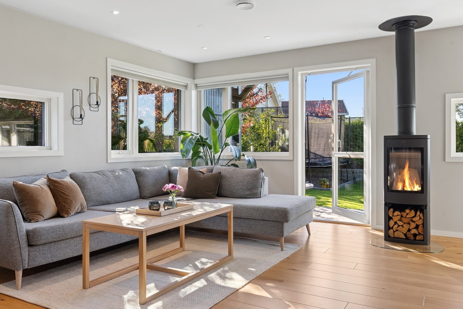 Vedovn og varmepumpe. Galleribilde