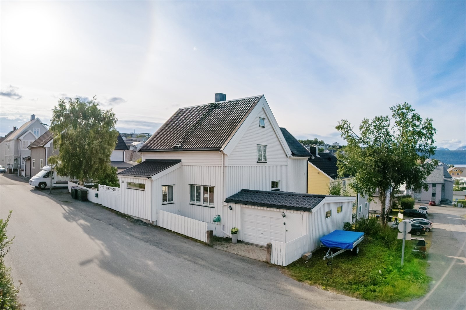 Er denne eneboligen noe som kunne vært interessant for deg? Ikke nøl med å ta kontakt! Galleribilde