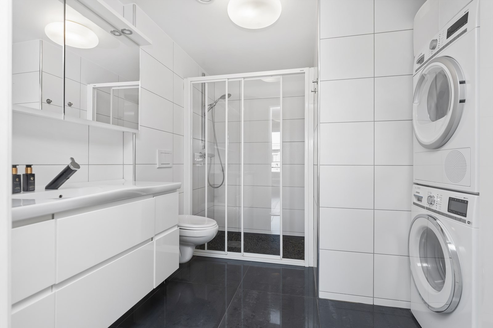 Baderom/vaskerom Galleribilde