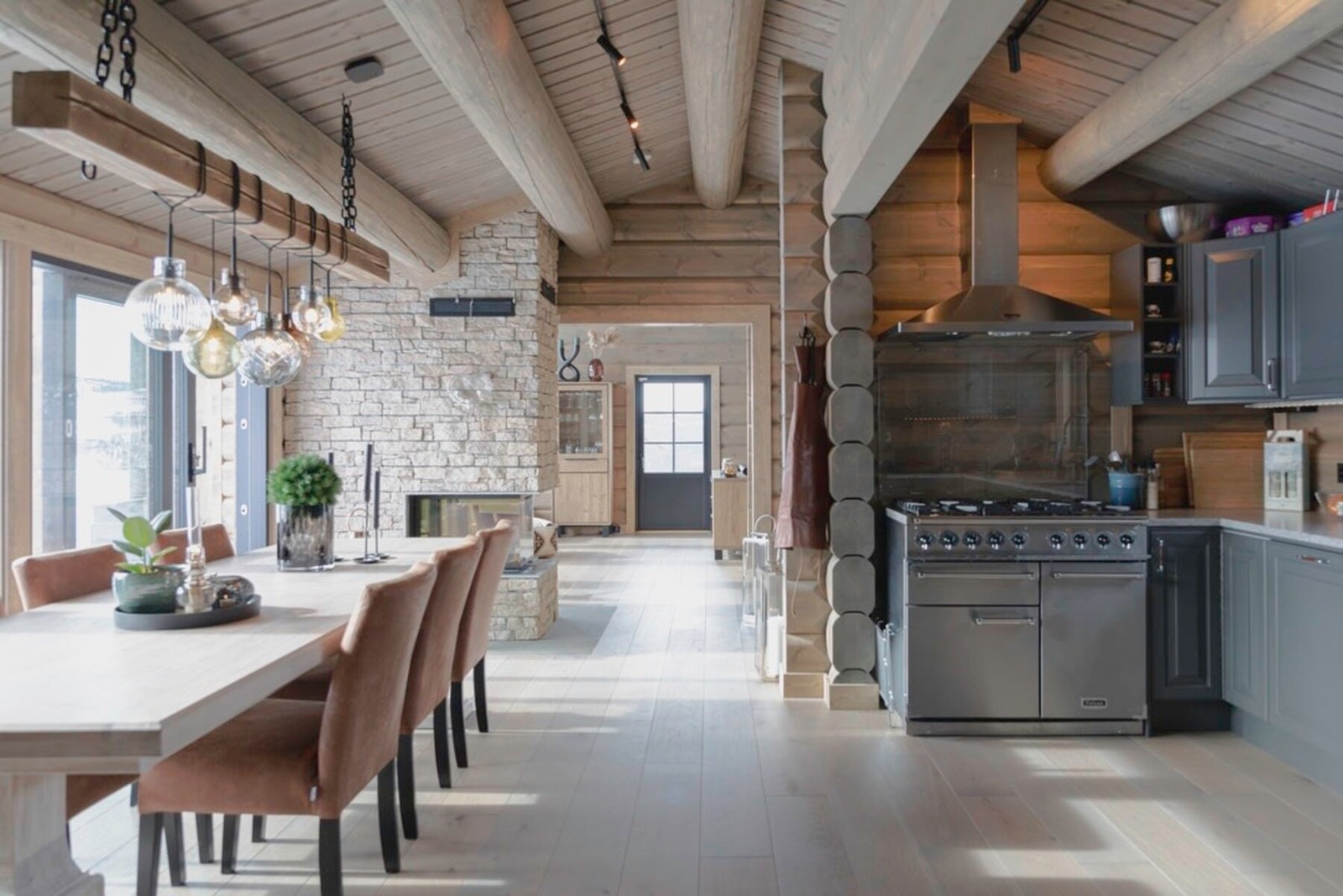 Foto fra en kundetilpasset hytte i tilsvarende modell Galleribilde