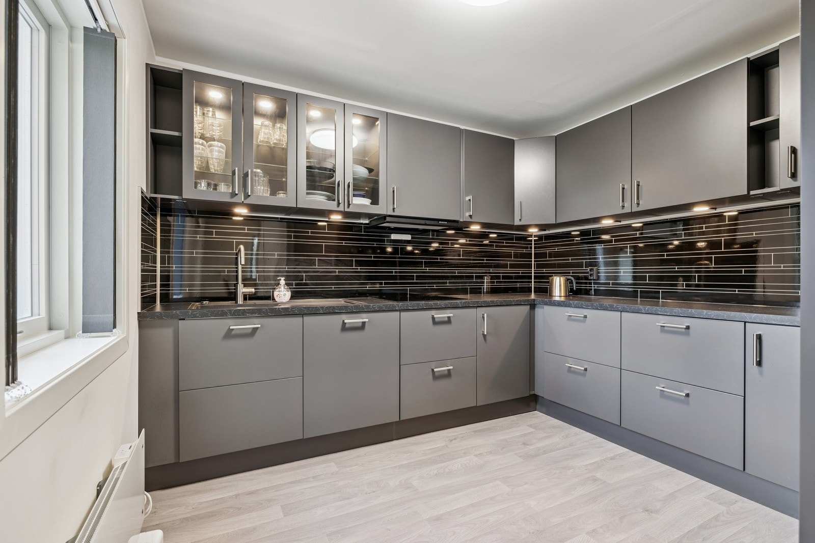 En nyoppusset bolig med god romløsning som byr på moderne løsninger. Galleribilde