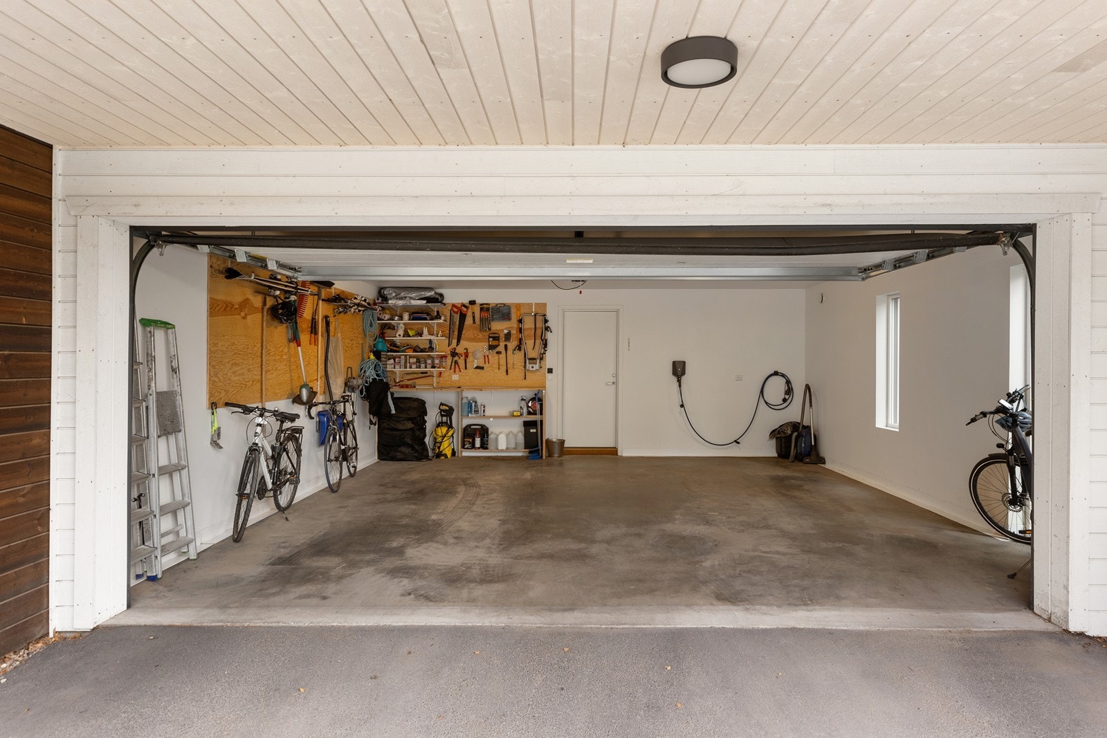 Integrert dobbelgarasje Galleribilde