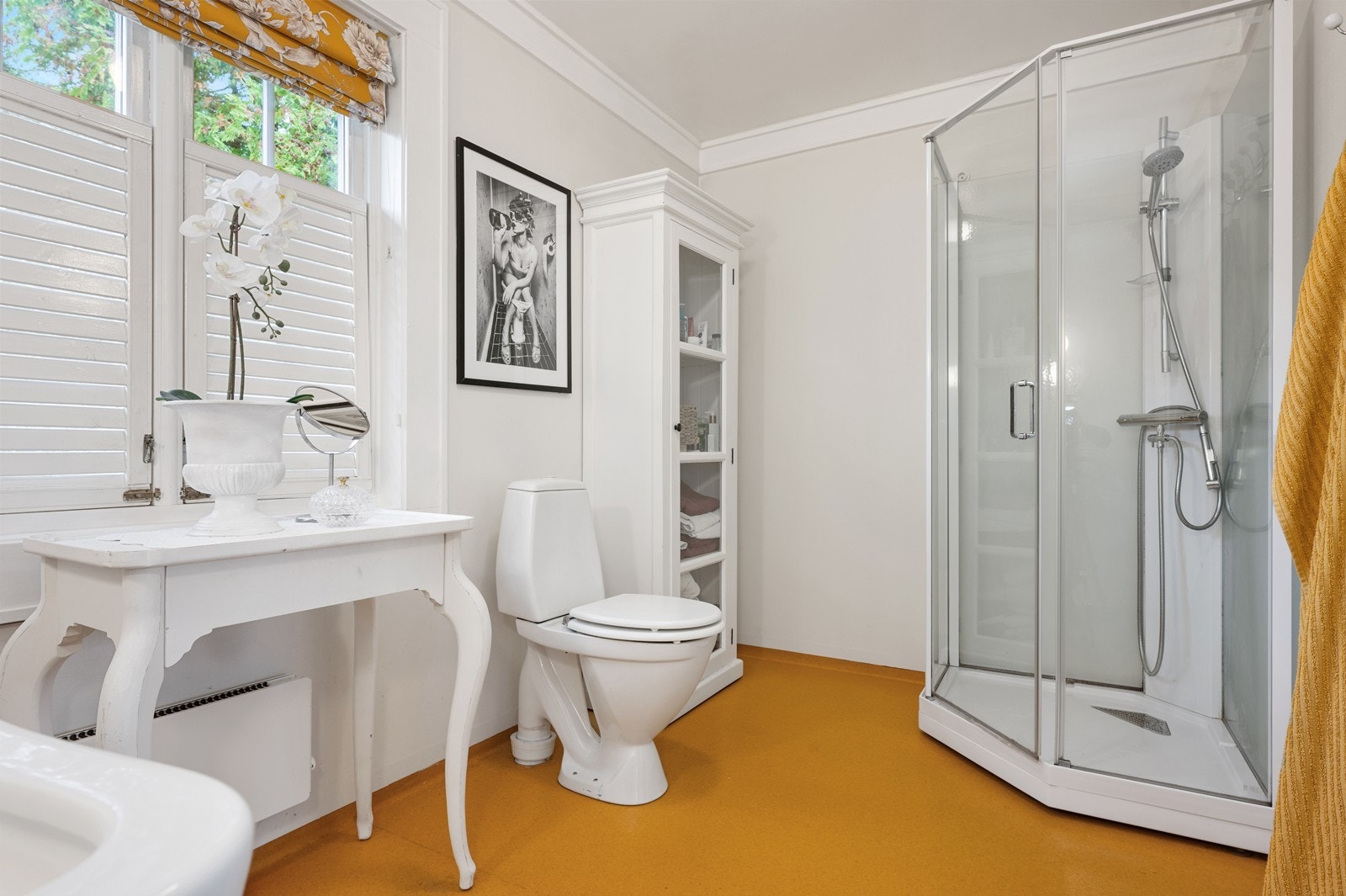 Bad på innsiden hovedsoverom Galleribilde