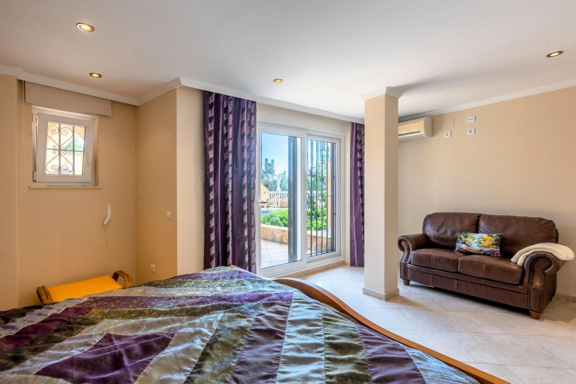 Master Bedroom Ground Floor Galleribilde