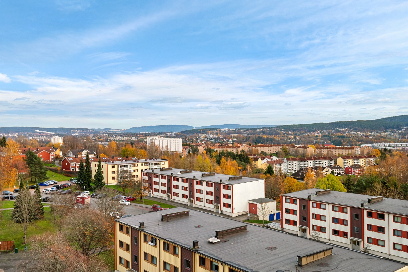 Nydelig utsikt fra alle leilighetens rom Galleribilde