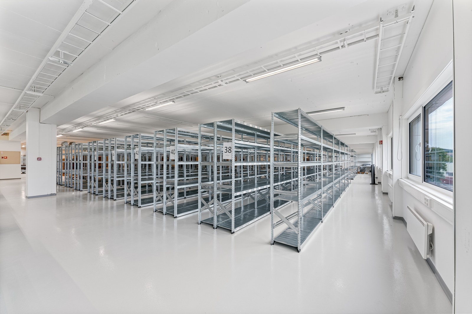 Liknende lokaler i nr 8. Galleribilde