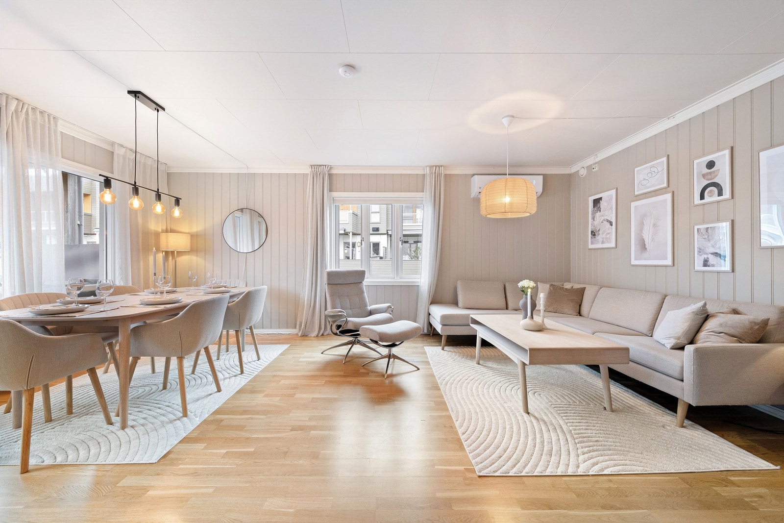 Krogsveen Sunnmøre v/ Eiendomsmegler Nina Ormseth Pettersen har gleden av å presentere Kråmyrvegen 2. Galleribilde