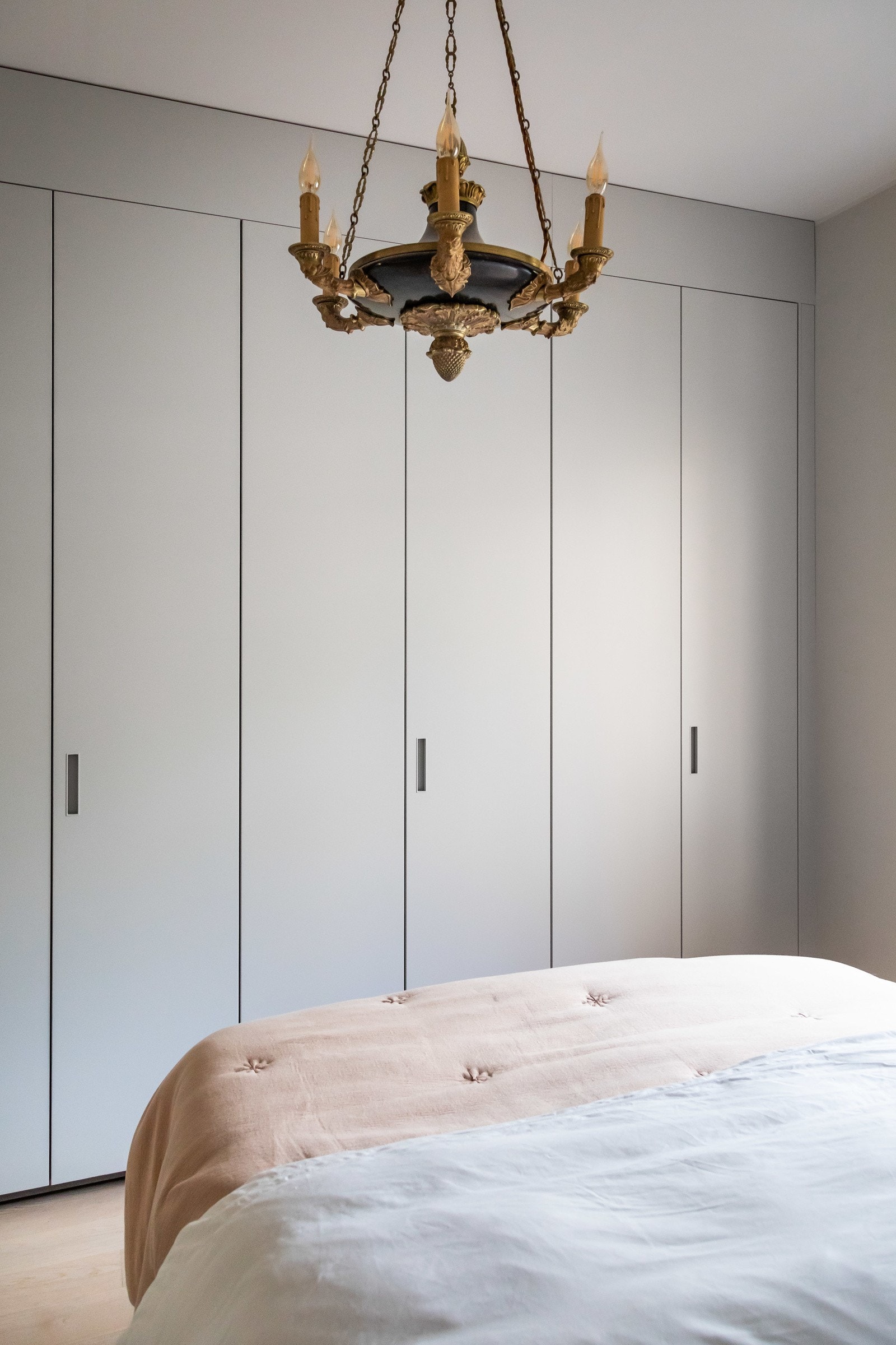 Godt med garderobeskap på soverom I