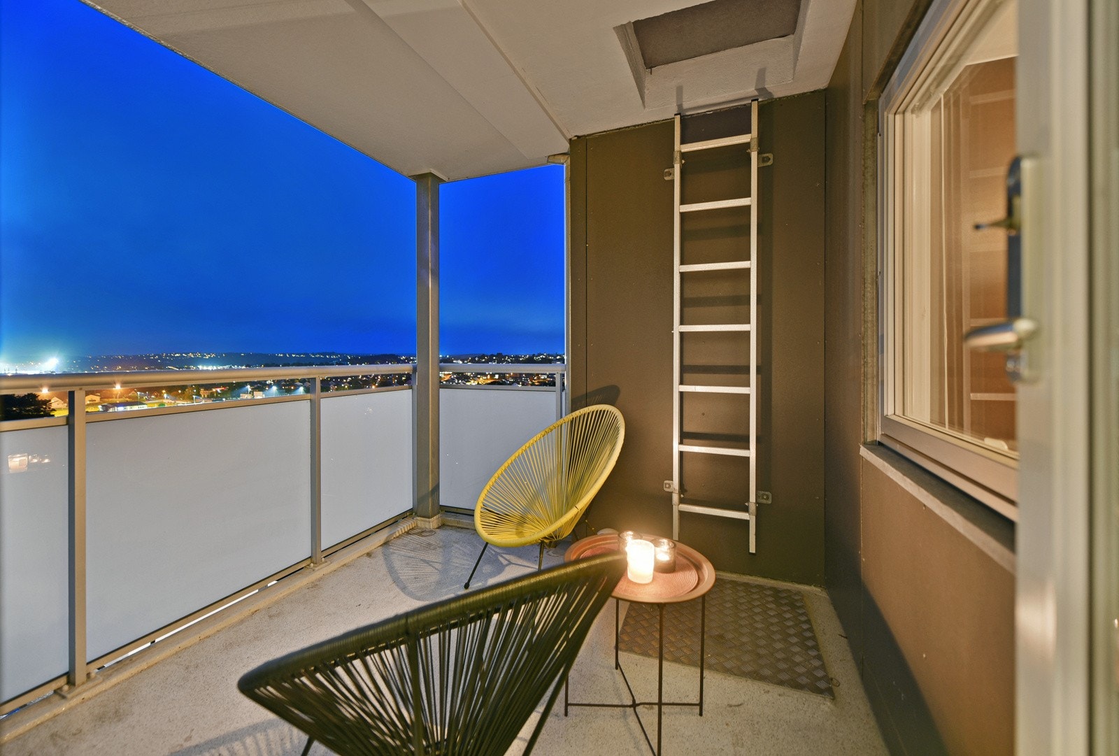 Her kan du nyte solen fra tidlig formiddag til sen kveld Galleribilde