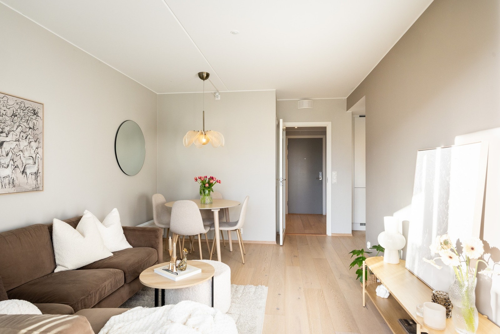 - Leiligheten holder en gjennomgående god standard - flytt rett inn! - Galleribilde