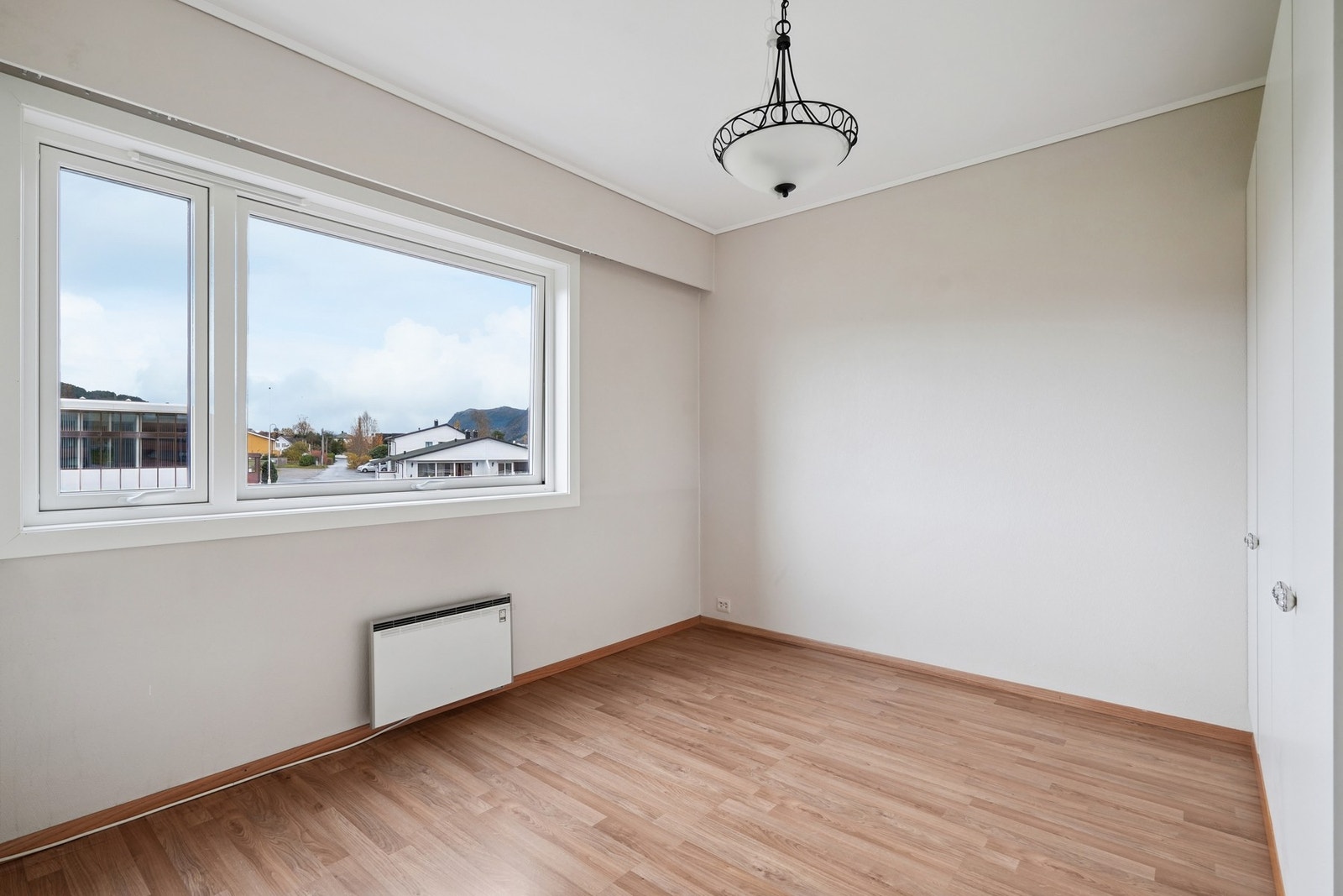 Soverom nr 2 med fin størrelse. Galleribilde