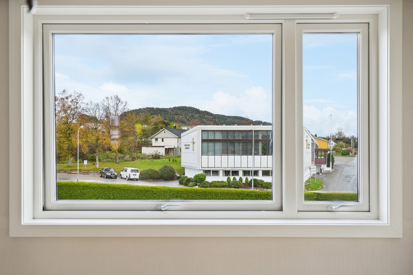 Vinduet vender mot øst. Galleribilde