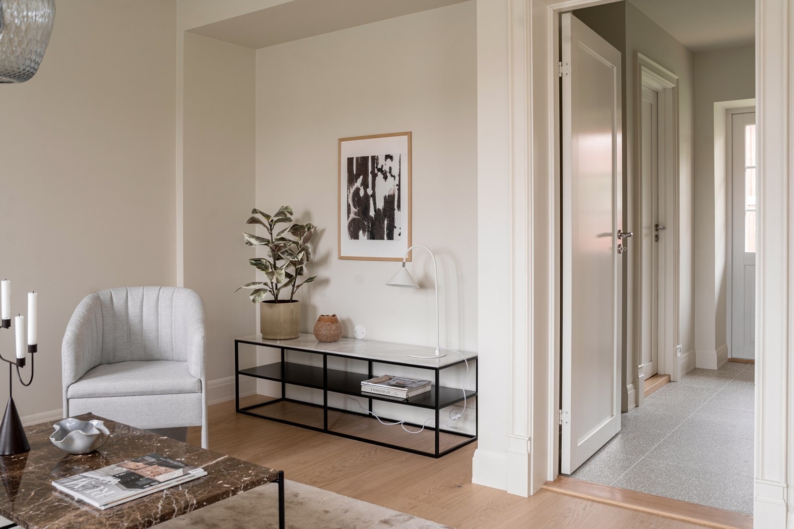 Vannbåren gulvvarme i kjeller, 1. etasje og 2. etasje. Galleribilde