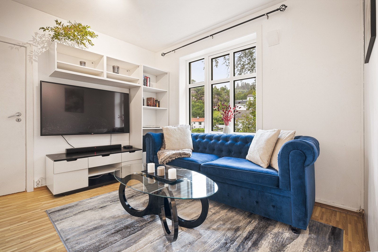 Velkommen til Ervikveien 35 - Presentert av Glenn Sivertsen v/ Privatmegleren Åsane! Galleribilde