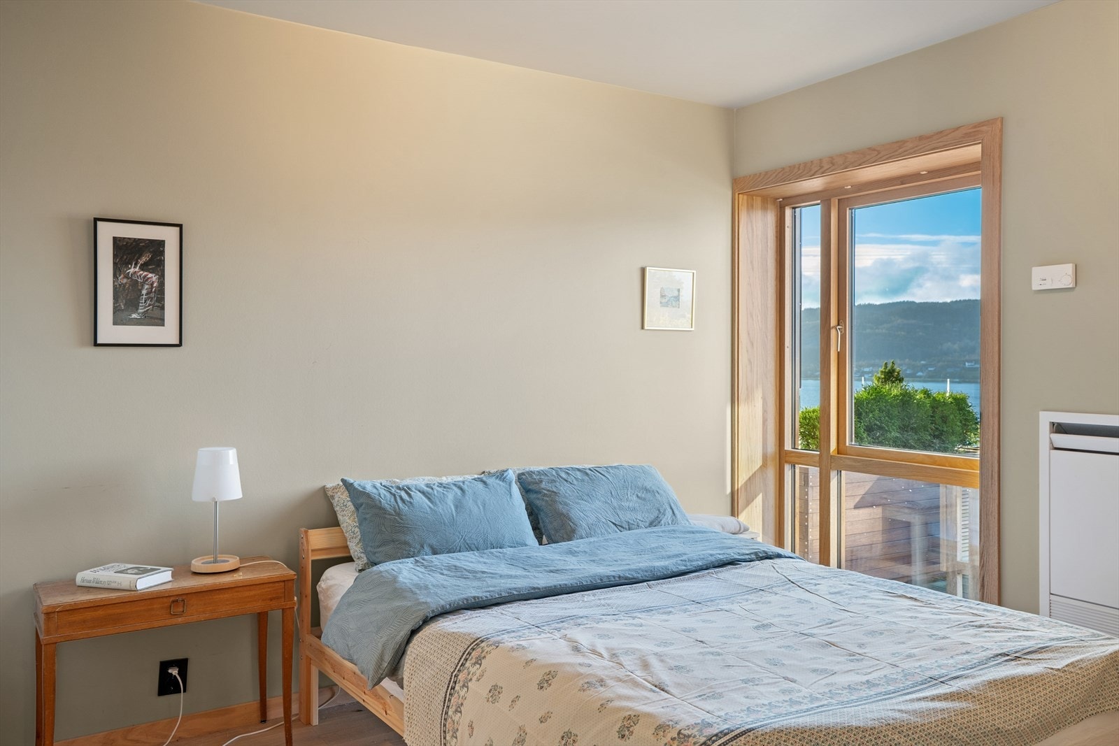 Nydelig utsikt og aircondition på soverommet Galleribilde