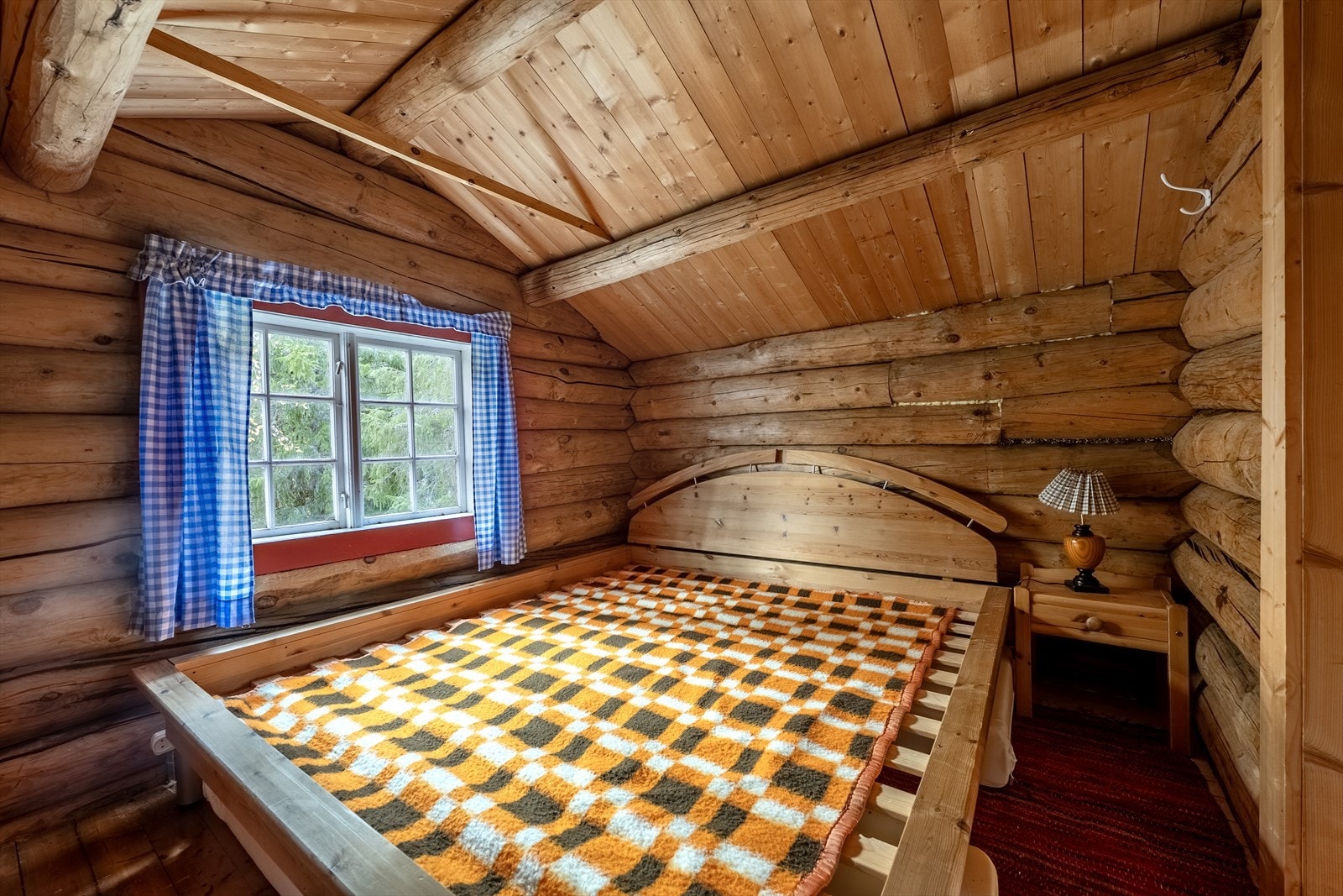 Soverom (loftsetasje) Galleribilde