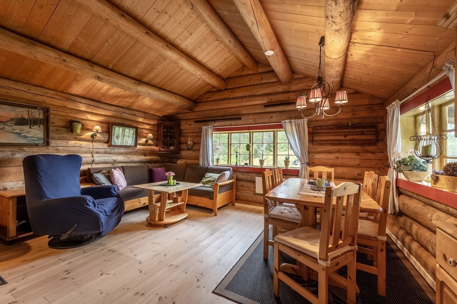 Stue (1. etasje) Galleribilde