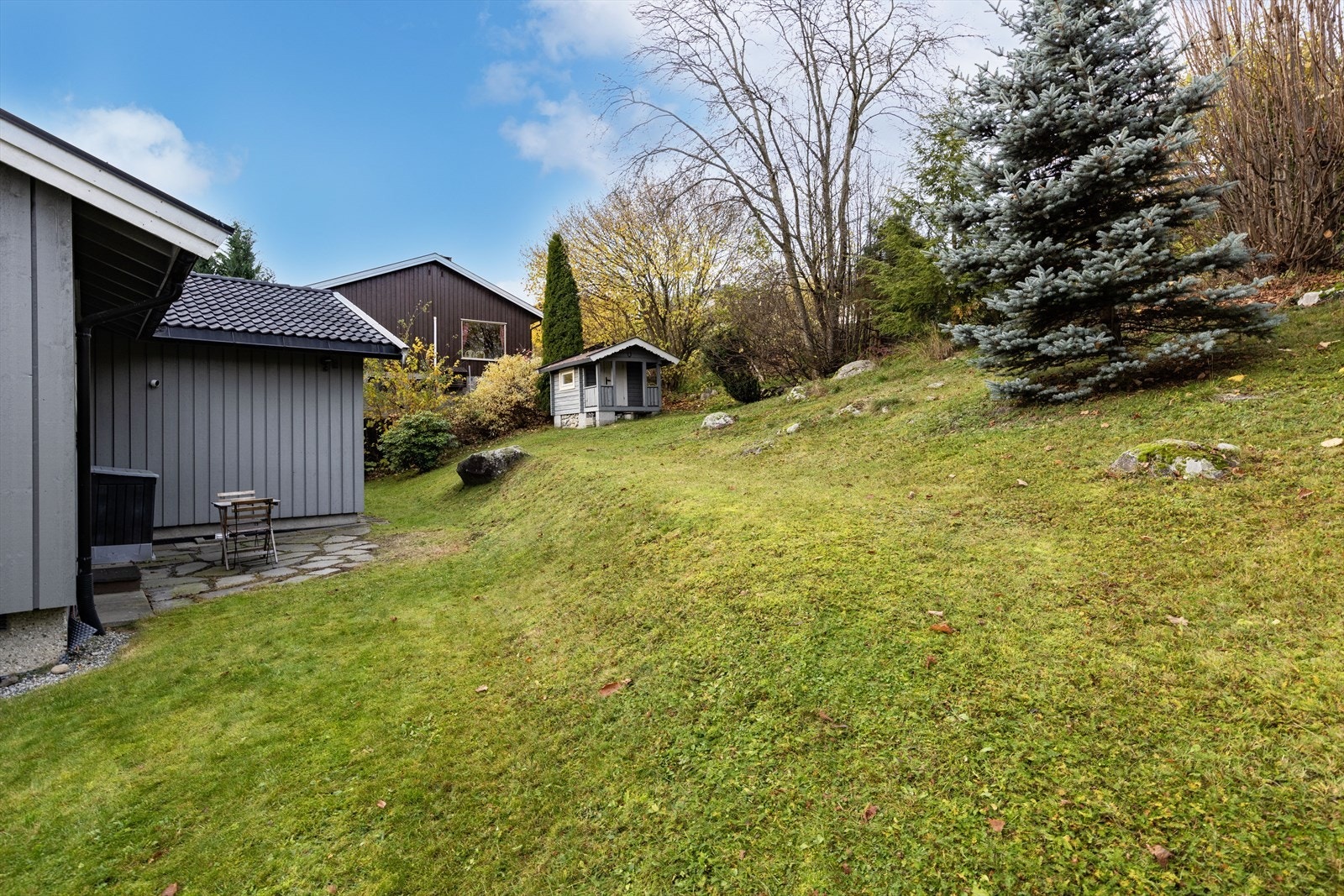 Det er satt opp dukkehus hvor de minste kan kose seg og leke. Galleribilde