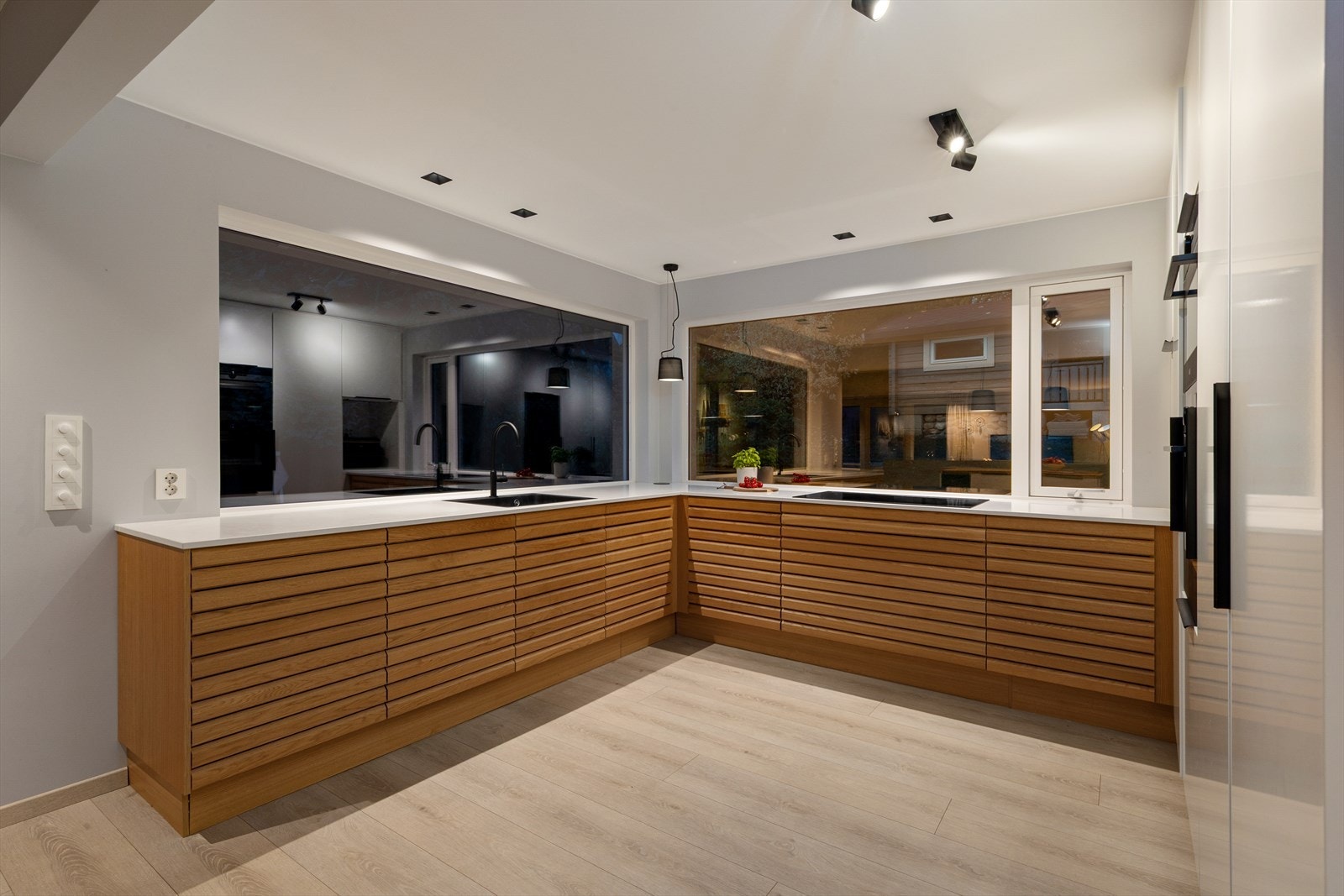 Alt i alt et svært funksjonelt og godt kjøkken som innbyr til herlige smaksopplvelser. Galleribilde