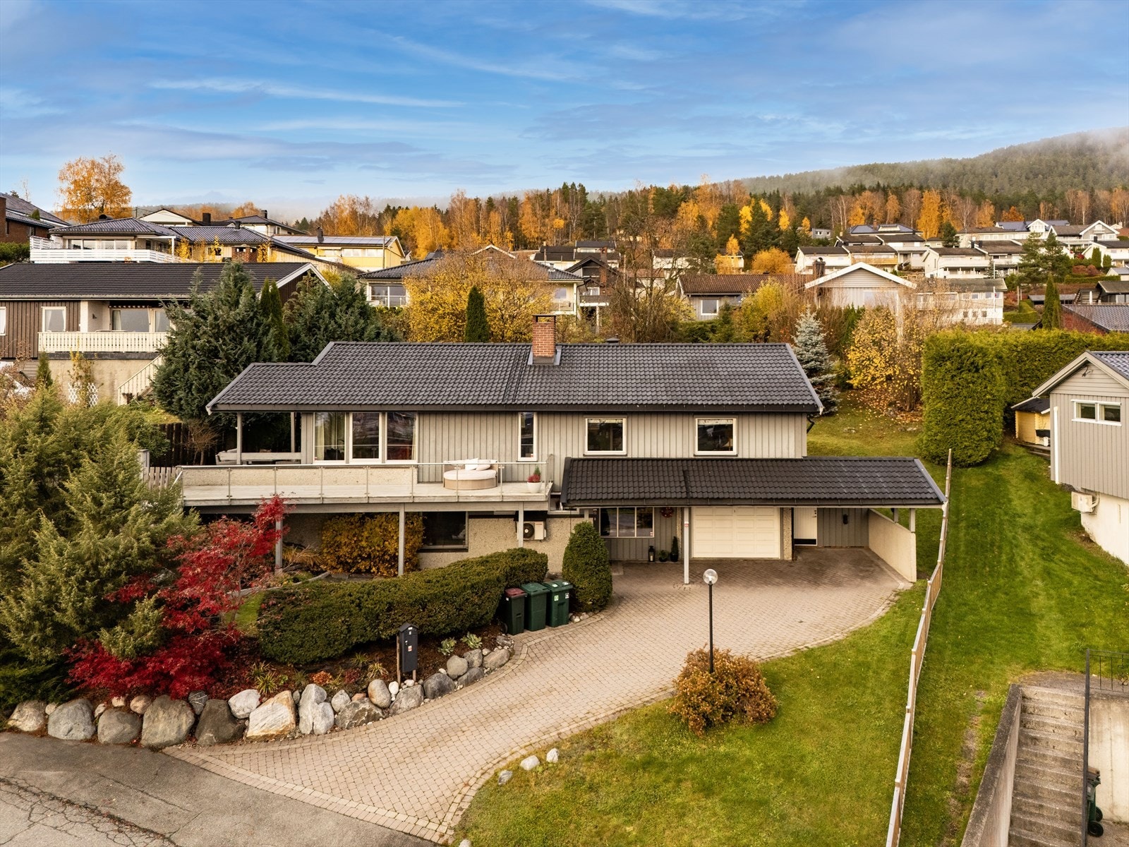Her bor du i et attraktivt og barnevennlig område, sentralt på Åssiden. Galleribilde
