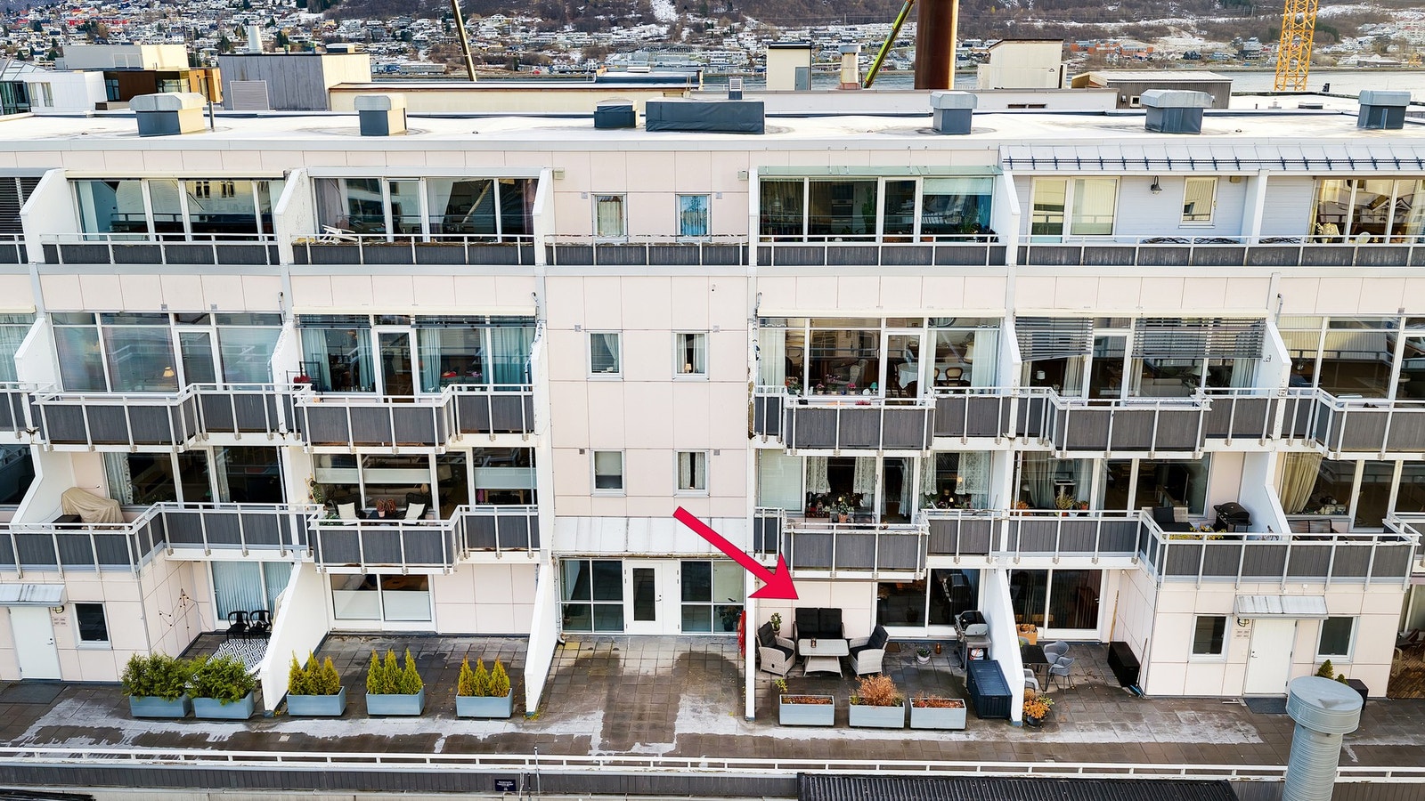 Fasade mot vest Galleribilde