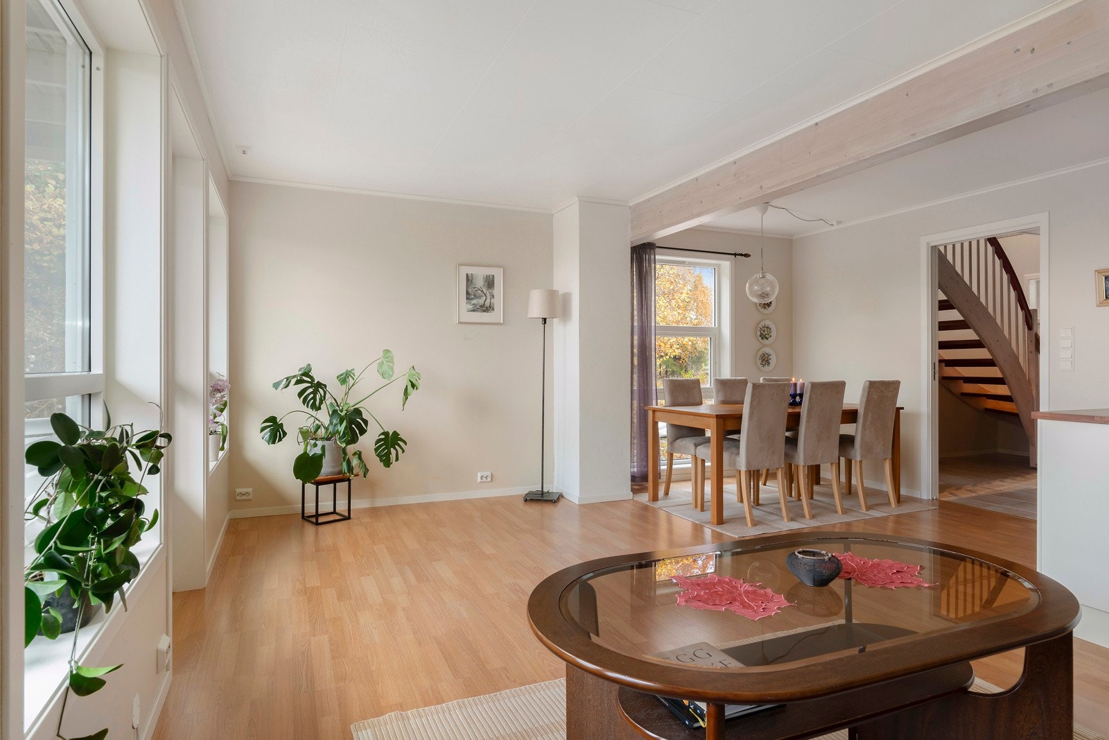 Her er god plass til stor TV for den som måtte ønske det. Galleribilde