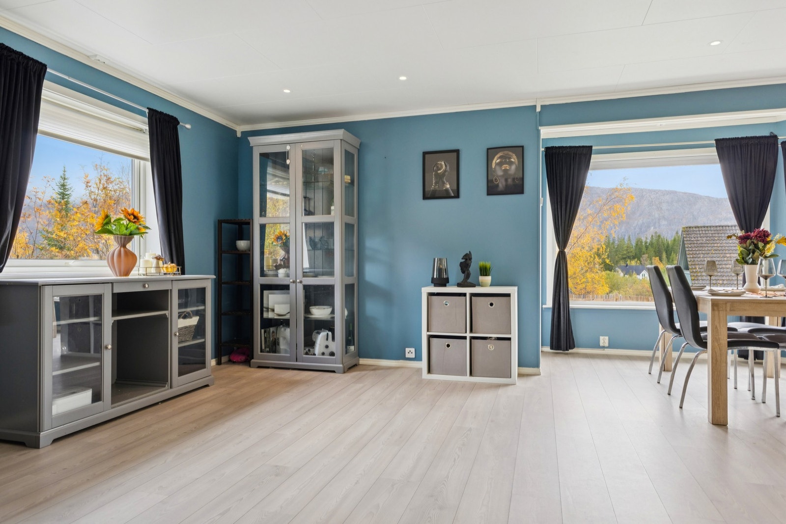 Huset holder en fin standard - klar til innflytning. Galleribilde