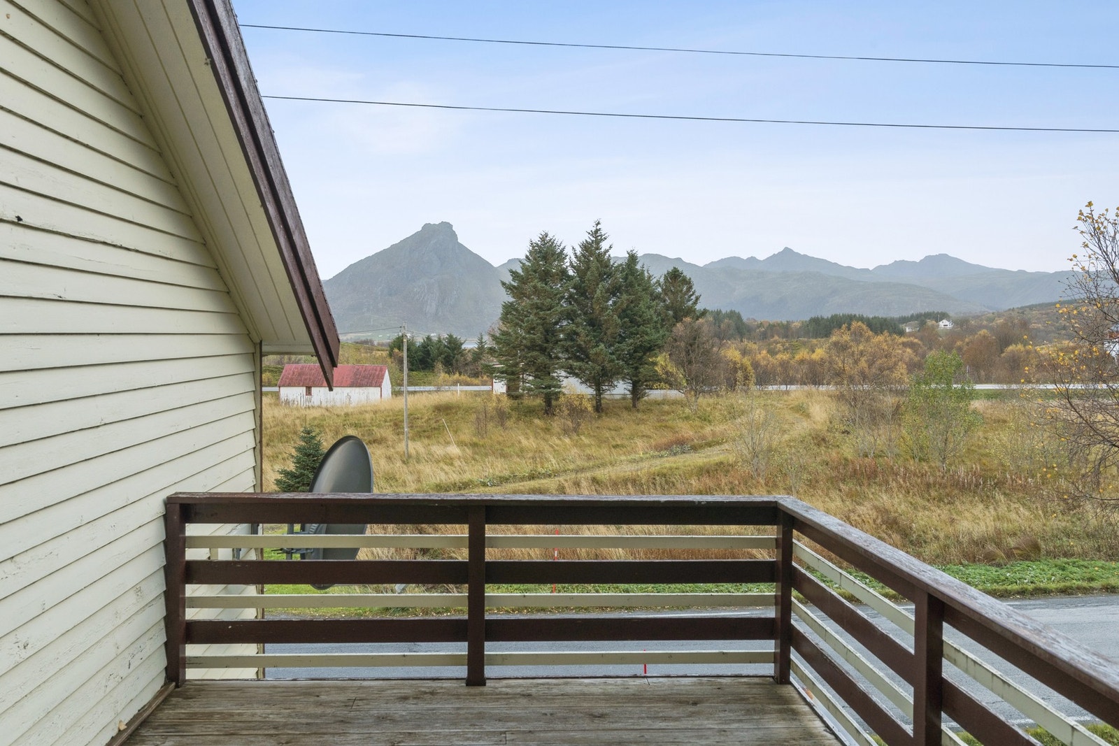 En innholdsrik og arealeffektiv enebolig over to plan. Galleribilde