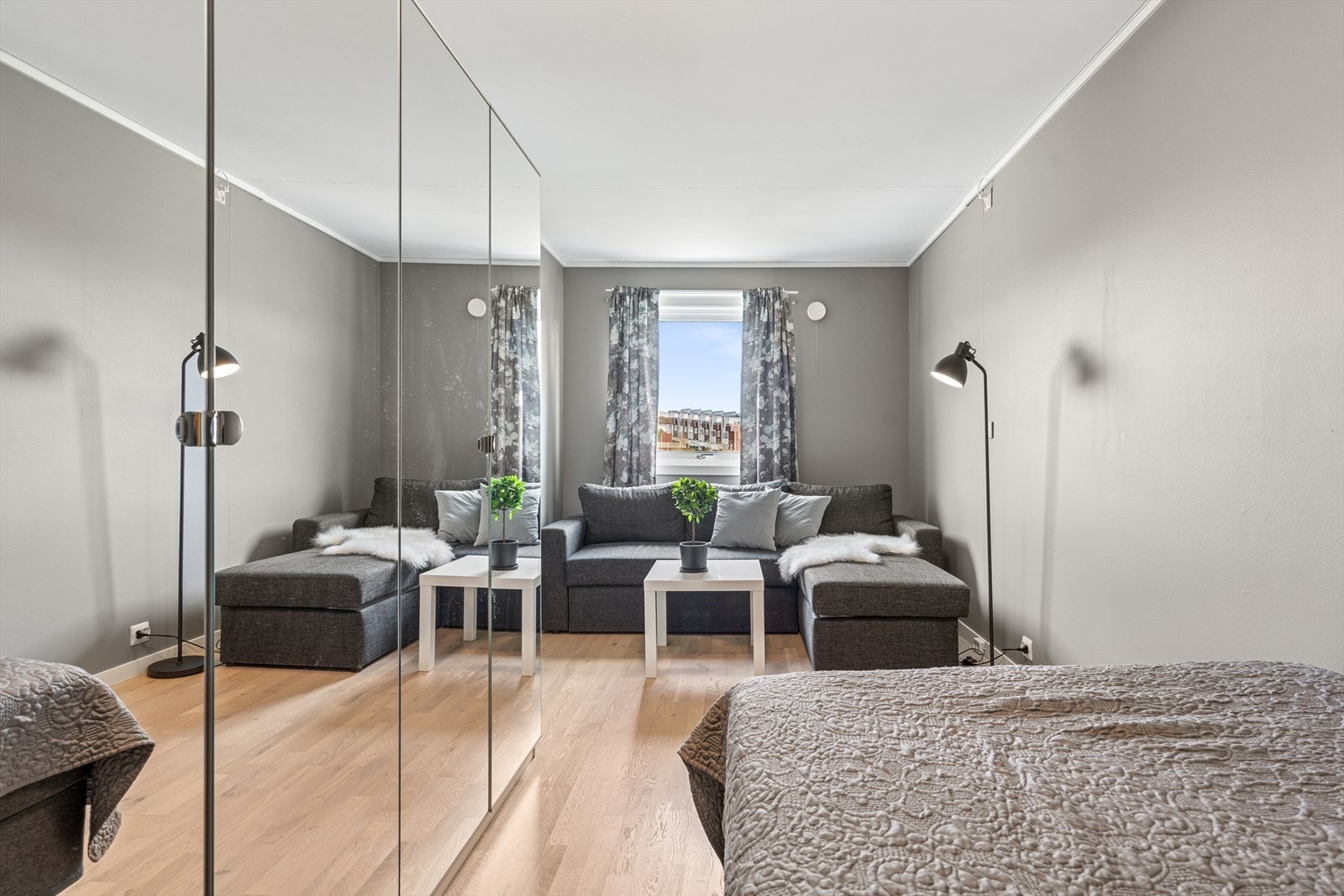 Soverom II - De to andre soverommene passer perfekt som barnerom, gjesterom eller hjemmekontor Galleribilde