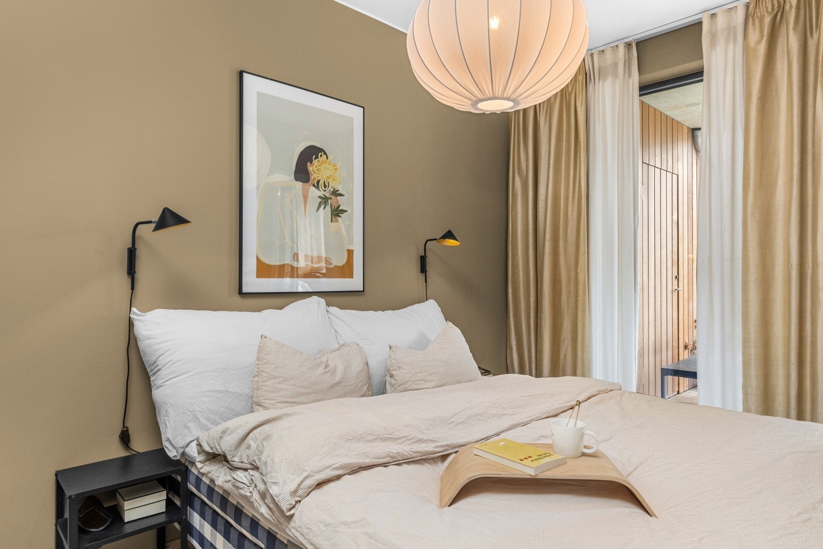 Soverommet er på ca. 9,5 kvm og har plass til dobbeltseng og garderobeløsning. Galleribilde