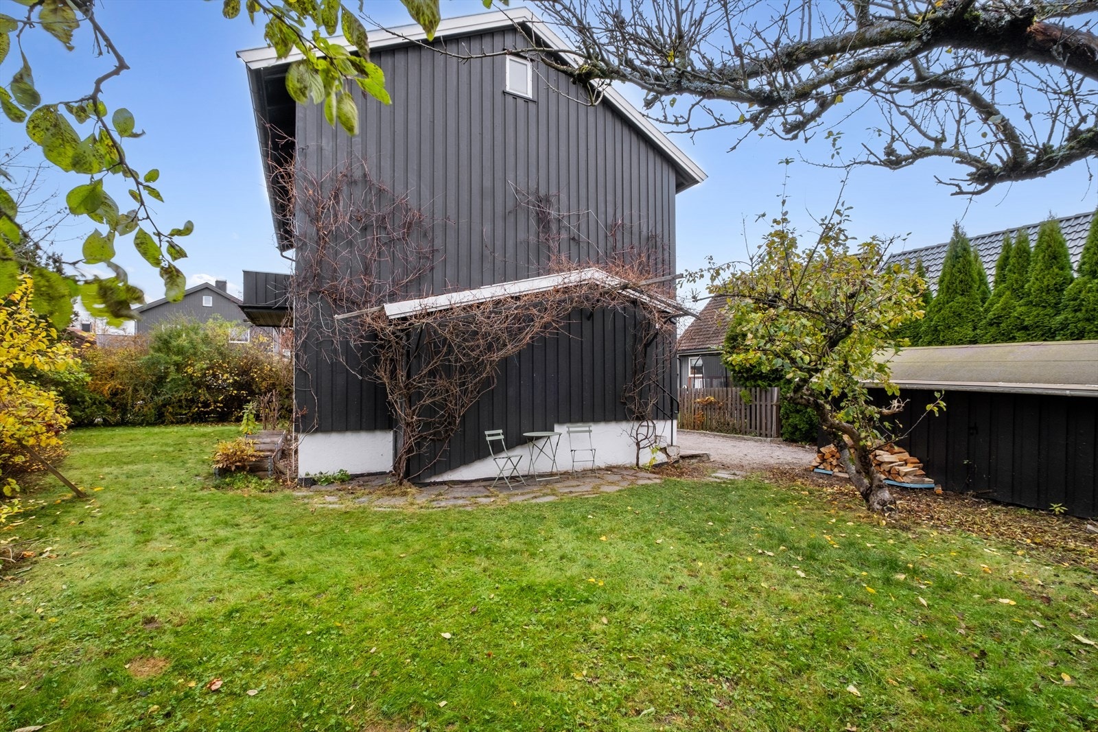 Boligen passer perfekt som generasjonsbolig, for utleie eller til eget bruk. Galleribilde